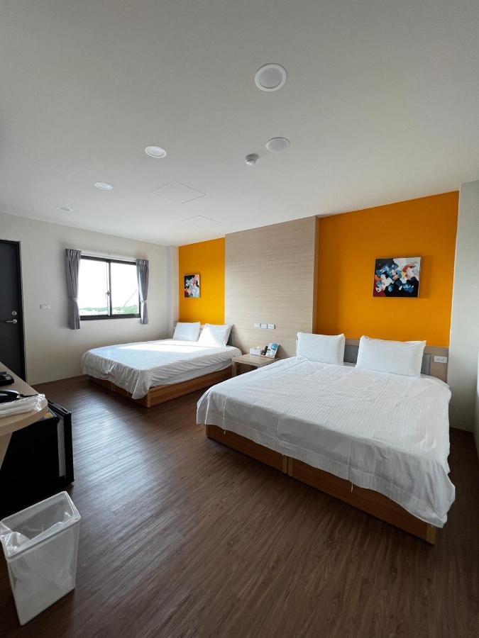 Hospitality Hotel Xiaoliuqiu Bagian luar foto