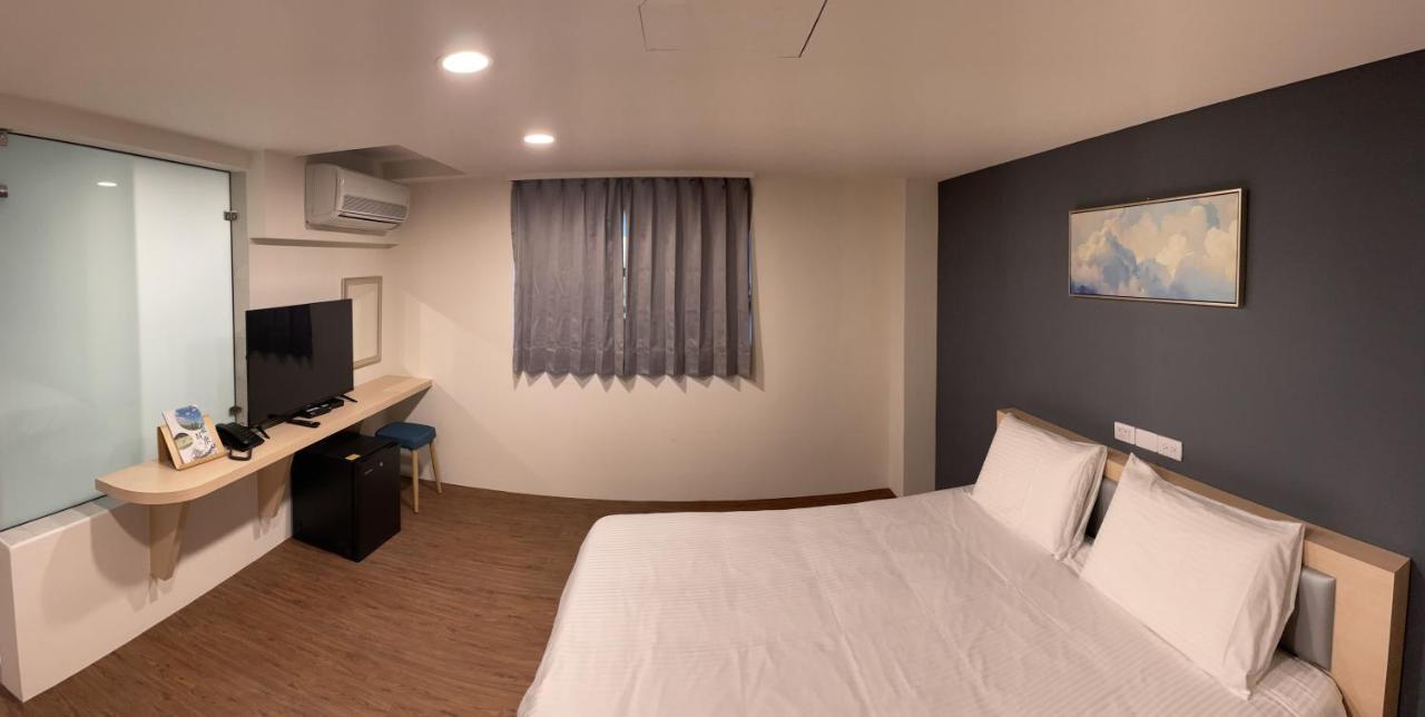 Hospitality Hotel Xiaoliuqiu Bagian luar foto