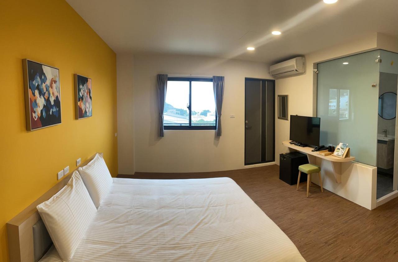 Hospitality Hotel Xiaoliuqiu Bagian luar foto