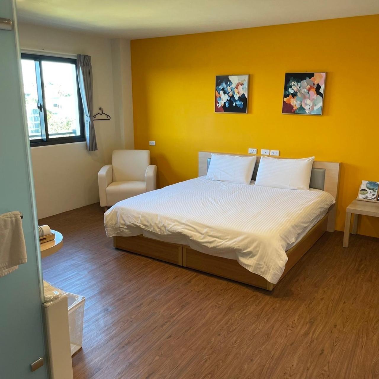 Hospitality Hotel Xiaoliuqiu Bagian luar foto